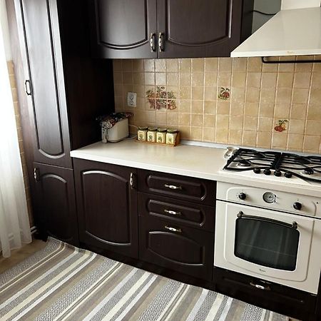 Lalelelor Apartment Σουκεάβα Εξωτερικό φωτογραφία