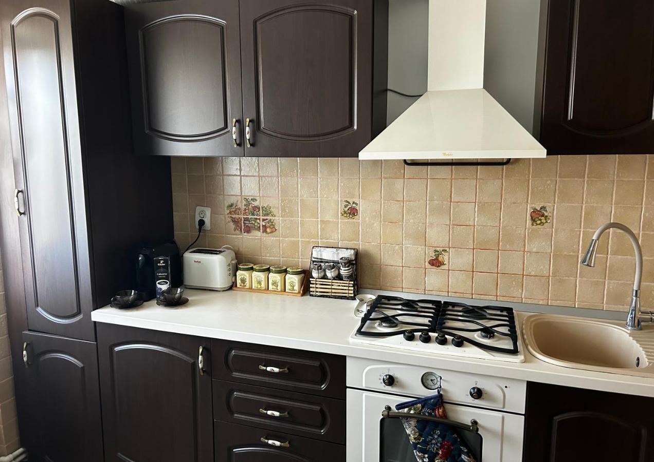 Lalelelor Apartment Σουκεάβα Εξωτερικό φωτογραφία